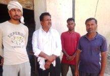 सरकारी मक्का खरीद शुरू न होने पर किसानों का हंगामा, कार्रवाई की मांग