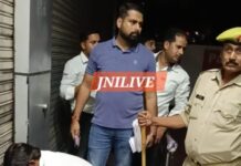 लखनऊ कोचिंग हादसे के बाद एक्शन, विशाल व वी मार्ट सहित कई संस्थान सील