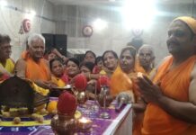 श्री 1008 पार्श्वनाथ विधान में उमड़ी आस्था, नवीन प्रतिमा स्थापना पर श्रद्धालुओं ने लिया धर्मलाभ