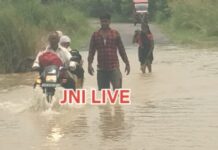 फर्रुखाबाद में गंगा नदी का जलस्तर खतरे के निशान से 20 सेमी दूर