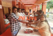 जेल की सलाखों के बीच गूंजा भाई-बहन के प्रेम का पर्व रक्षाबंधन