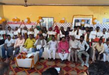 महा सफाई अभियान में सफाई कर्मियों का सम्मान