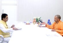 सीएम योगी से मिले सदर विधायक, लिंक एक्सप्रेस-वे के किसानों के मुआवजे का मुद्दा उठाया