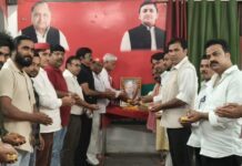 सपा कार्यालय में मनाई गई डॉ. कलाम की जयंती, मतदाता सूची में नाम जुड़वाने की अपील