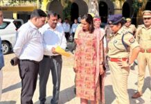 विधान परिषद चुनाव के लिए 30 पोलिंग पार्टियां रवाना, सभी केंद्रों पर पहुंचीं