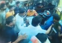 फास्ट फूड दुकानदार से मारपीट, सीसीटीवी फुटेज वायरल